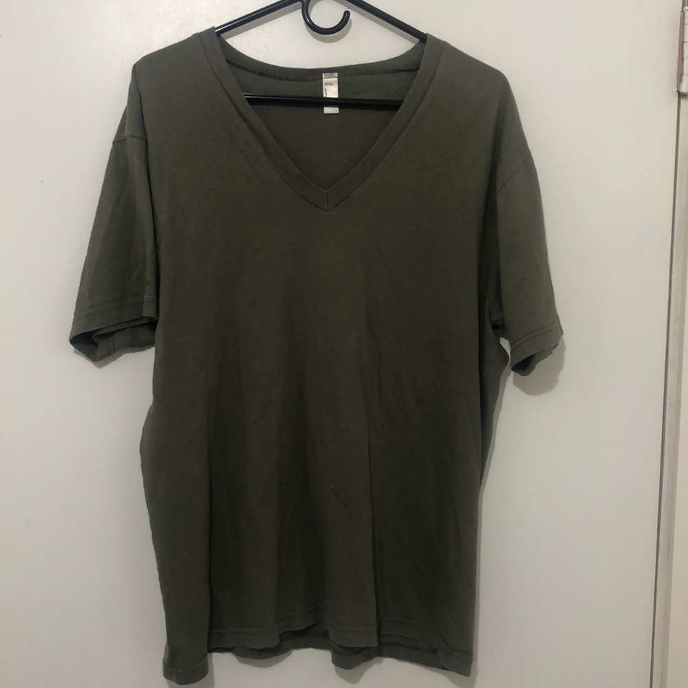 Men’s American apparel T shirt